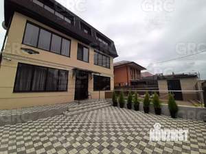 Дом 570м², 3-этажный, участок 6 сот.  