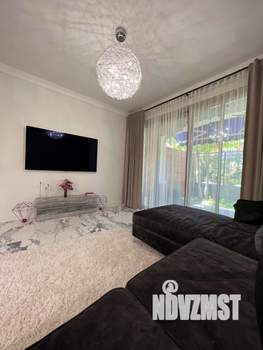 Дом 120м&sup2;, 2-этажный, участок 7 сот.  