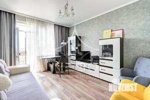Дом 325м², 3-этажный, участок 6 сот.  