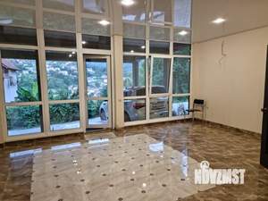 Дом 200м², 3-этажный, участок 2 сот.  