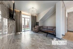 Дом 170м&sup2;, 3-этажный, участок 3 сот.  