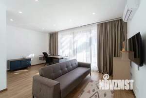 Дом 150м², 2-этажный, участок 6 сот.  