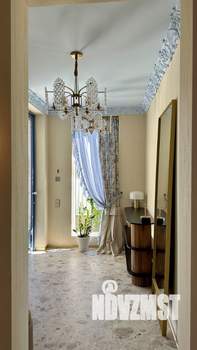 Дом 180м&sup2;, 2-этажный, участок 4 сот.  