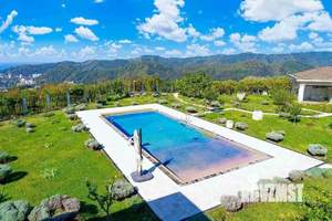 Дом 550м², 2-этажный, участок 30 сот.  