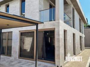 Дом 220м², 2-этажный, участок 4 сот.  