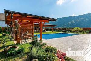 Дом 350м², 2-этажный, участок 12 сот.  