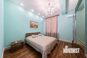 Дом 1200м², 3-этажный, участок 22 сот.  