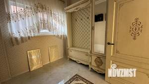 Дом 180м², 2-этажный, участок 5 сот.  