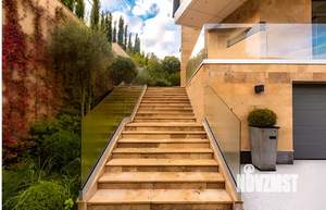 Дом 300м², 3-этажный, участок 11 сот.  