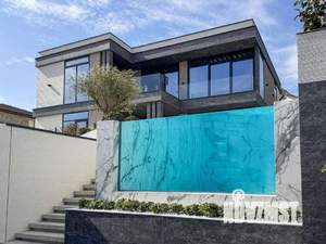 Дом 340м², 2-этажный, участок 6 сот.  