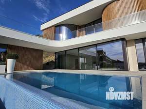 Дом 300м², 2-этажный, участок 20 сот.  