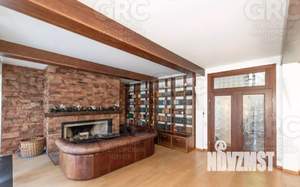 Дом 450м², 3-этажный, участок 35 сот.  