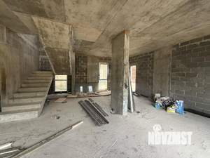 Коттедж 200м², 2-этажный, участок 7 сот.  