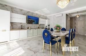 Дом 200м², 2-этажный, участок 8 сот.  