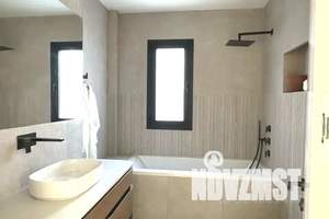 Дом 220м², 2-этажный, участок 8 сот.  