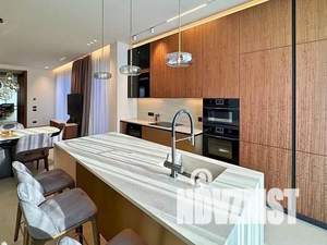 Дом 220м², 2-этажный, участок 7 сот.  