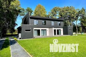 Дом 240м², 2-этажный, участок 6 сот.  