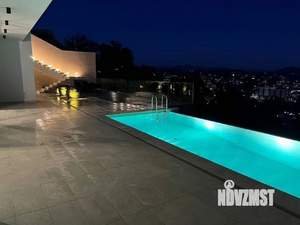 Дом 280м², 2-этажный, участок 10 сот.  