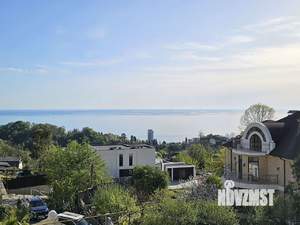 Дом 300м², 2-этажный, участок 20 сот.  