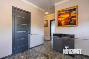 Дом 280м², 2-этажный, участок 9 сот.  