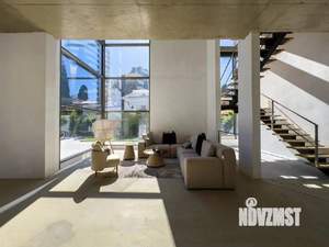 Дом 350м², 3-этажный, участок 8 сот.  