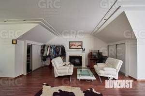 Дом 220м², 2-этажный, участок 14 сот.  