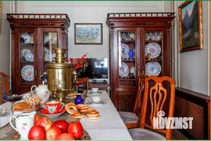 Дом 200м&sup2;, 3-этажный, участок 6 сот.  