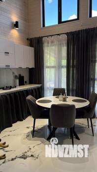 Дом 106м², 2-этажный, участок 6 сот.  