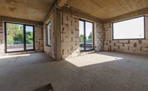 Дом 180м², 2-этажный, участок 5 сот.  