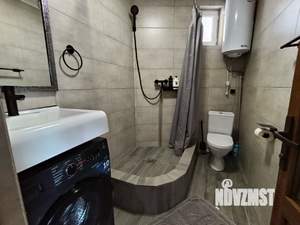 Дом 180м², 3-этажный, участок 6 сот.  