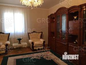 Дом 300м², 2-этажный, участок 6 сот.  