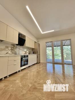 Таунхаус 60м², 1-этажный, участок 1 сот.  