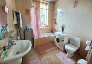 Дом 160м², 2-этажный, участок 3 сот.  