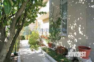 Дом 385м², 3-этажный, участок 8 сот.  