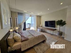 Дом 240м², 2-этажный, участок 10 сот.  