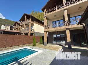 Коттедж 202м², 3-этажный, участок 4 сот.  