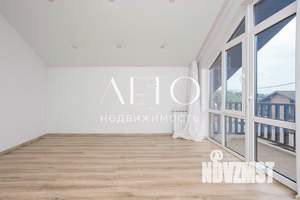 Коттедж 160м², 2-этажный, участок 5 сот.  