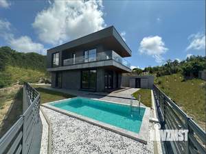 Дом 250м², 2-этажный, участок 6 сот.  