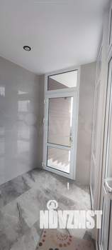 Дом 180м², 3-этажный, участок 10 сот.  