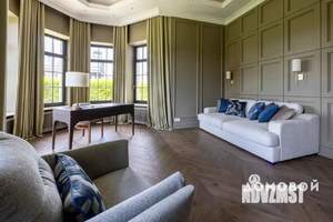 Дом 500м², 3-этажный, участок 25 сот.  