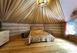 Дом 450м², 3-этажный, участок 10 сот.  