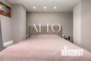 Дом 300м&sup2;, 2-этажный, участок 7 сот.  