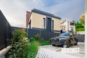 Дом 280м², 2-этажный, участок 7 сот.  