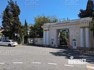 Коттедж 980м², 4-этажный, участок 10 сот.  