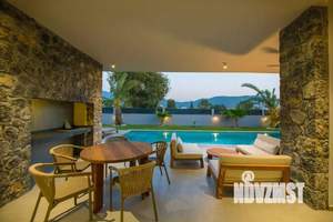 Коттедж 173м², 2-этажный, участок 8 сот.  