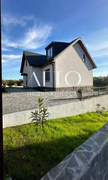 Дом 172м², 2-этажный, участок 5 сот.  