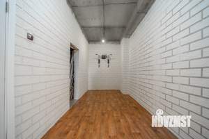 Дом 500м&sup2;, 2-этажный, участок 9 сот.  