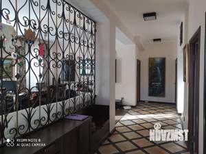 Дом 545м², 3-этажный, участок 6 сот.  