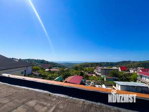 Таунхаус 200м², 2-этажный, участок 5 сот.  