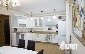 Дом 170м², 3-этажный, участок 5 сот.  